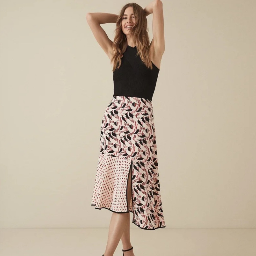 REISS
Eline Spliced Printed Skirt Size 6 - Picture 4 of 10